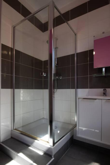 La Fontaine Neuve-Avallon-5 Personnes-1 Chambre-3 Lits-Parking-Wifi Ngoại thất bức ảnh